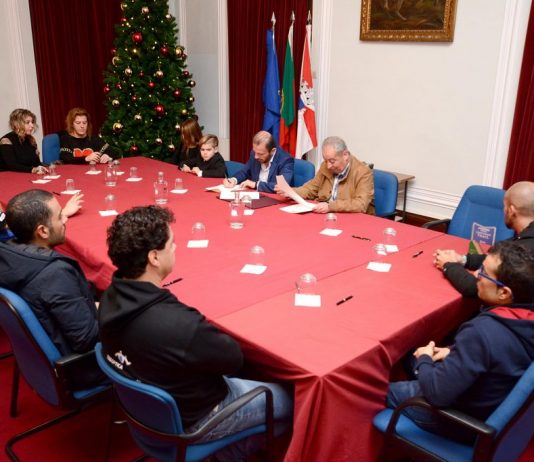 Santiago do Cacém apoia onze atletas do concelho