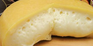 Mais de cem expositores na Feira do Queijo em Serpa