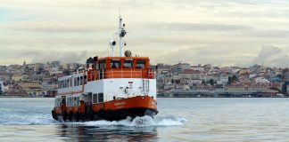 Concurso para navios elétricos atrasa contrato de serviço público com a Transtejo