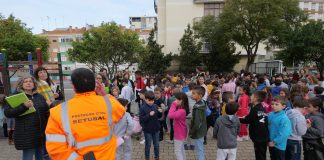 Terra tremeu mas só a brincar nas escolas básicas de Setúbal