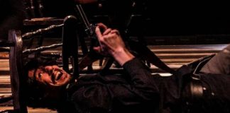 Companhia de teatro de Beja compra espetáculos para atenuar danos a artistas