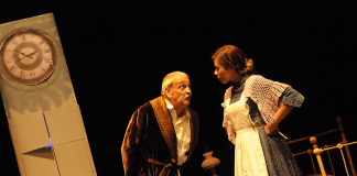 Centro Dramático de Évora prepara recurso ao lay-off