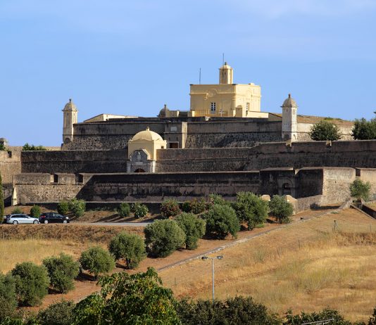 Elvas reabre espaços do setor turístico no início de junho