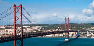 Tráfego nas pontes 25 de Abril e Vasco da Gama com queda abrupta