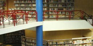 Seixal faz entrega de livros em modo take-away