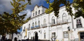 Câmara de Évora quer subsídio de insalubridade e risco para funcionários