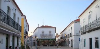 Município de Moura apoia movimento “Com Vida Local”