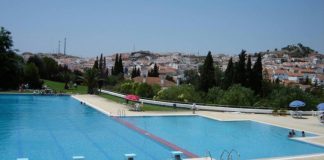 Piscina ao ar livre de Aljustrel reabriu com cuidados redobrados