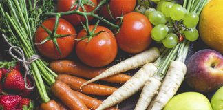 Moura promove mercado de produtos biológicos e locais