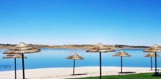 Praia fluvial na Amieira abre hoje época balnear