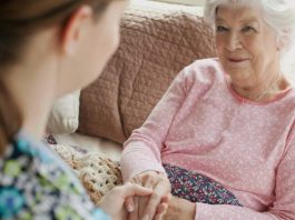 Utentes dos lares de Moura voltam a ter visitas a partir desta segunda-feira