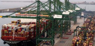 Porto de Sines resiste às quebras mundiais na carga contentorizada