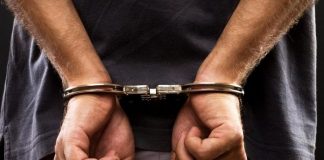 Dois jovens detidos em flagrante delito por tráfico de droga em Sines