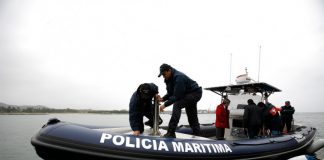 Corpo de jovem desaparecido no Tejo já foi recuperado e transportado para o Garcia de Orta