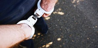 PJ de Setúbal detém mãe de criança de 13 anos e ex-companheiro por abuso sexual da menor