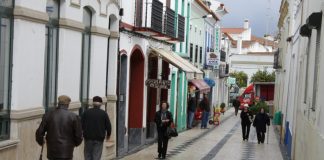 Reguengos de Monsaraz promove campanha “+Comércio Local”