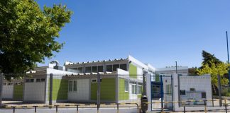 Moita ameaça parar processo de remoção de amianto das escolas