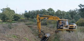 Autarquia sadina realiza ação de limpeza nas linhas de água