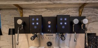 Delta lança máquina de café controlada à distância