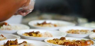 Alcácer de Sal oferece alimentação aos nepaleses que testaram positivo à Covid-19