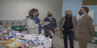 Câmara de Palmela distribuiu cabazes pelas famílias do concelho