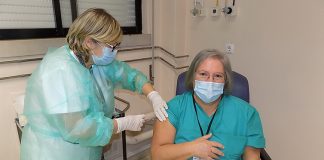 Vacinação contra a Covid-19 já começou no Centro Hospitalar Barreiro Montijo