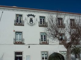 Moura aprova continuidade de medidas de apoio a famílias, empresas e instituições