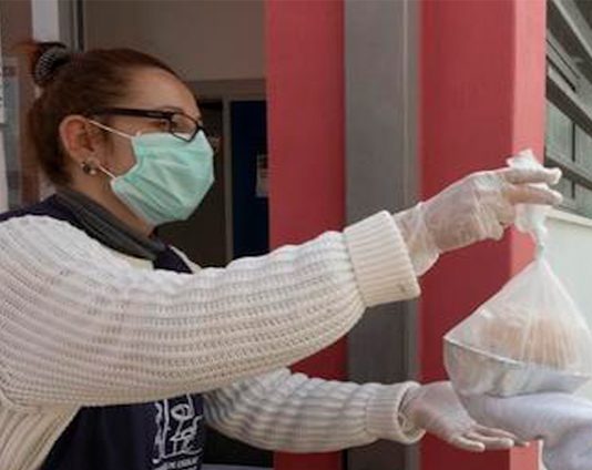 Autarquia do Seixal garante refeições gratuitas aos alunos dos escalões A e B