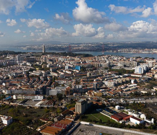 Almada lança plataforma eletrónica para a Taxa Municipal Turística