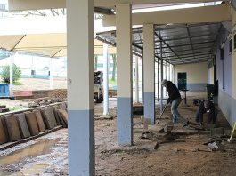 Escola Básica do Peixe Frito em obras para prevenir inundações no pátio