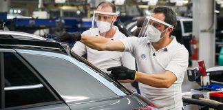 Autoeuropa retomou a produção, mas volta a parar no fim de semana