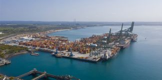 Porto de Sines cresce 10% no total e 16% nos contentores nos primeiros três meses de 2021