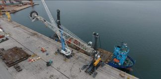 Tersado recebe grua de última geração no porto de Setúbal