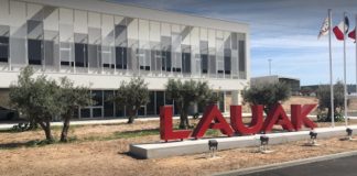 Trabalhadores da Lauak e Mecahers em Setúbal manifestam-se contra deslocalização da produção