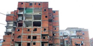 Trinta e sete famílias do bairro da Jamaica começaram a ser realojadas