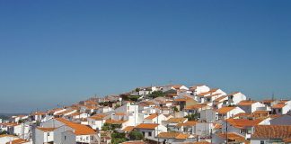 Autarquia de Barrancos quer criar centro para dar a conhecer barranquenho