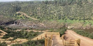 Câmara de Serpa resolve contrato com construtora dos passadiços do Pulo do Lobo