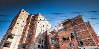 Câmara do Seixal aprova contrato para realojamento de habitantes do Jamaica