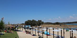 Câmara de Reguengos disponibiliza transporte gratuito para a praia fluvial