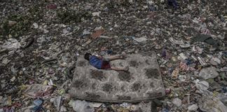 “Viver entre o que é deixado para trás”de Mário Cruz em Almada até dezembro