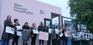 Protesto na Escola D. Manuel Martins por melhores carreiras e salários na educação