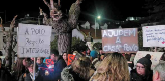 Casa do Povo de Sesimbra arruinada e penhorada