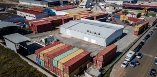 Mais de 150 ativistas em marcha para parar o gás no Porto de Sines