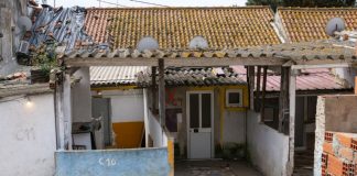 Últimos realojamentos temporários avançam na Quinta da Parvoíce em Setúbal