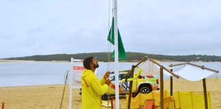 Lagoa de Albufeira interior com interdição levantada