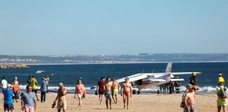 Vento de cauda pode ter comprometido aterragem em praia na Caparica