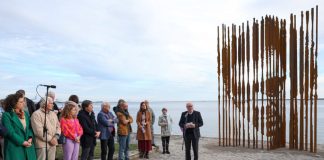 Emoção pauta a inauguração do Memorial a Zeca Afonso em Setúbal