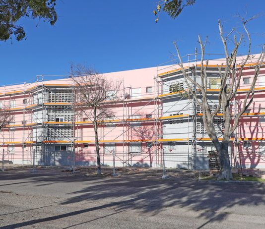 Câmara de Setúbal reabilita 38 edifícios do Bairro da Alameda das Palmeiras