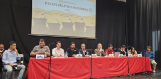 Partidos foram à Escola Sebastião da Gama debater os problemas dos jovens