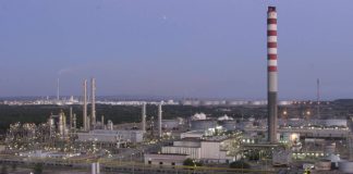 Repsol aponta último trimestre de 2025 para arranque das novas fábricas em Sines